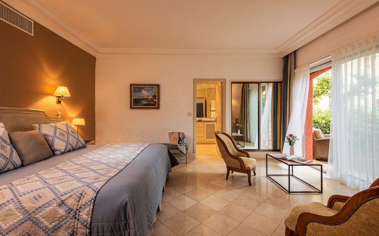 Hôtel Byblos Saint-Tropez - Palace - Hôtel 5 étoiles Luxe - un ...